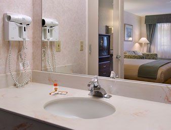 Baymont By Wyndham Salida Modesto